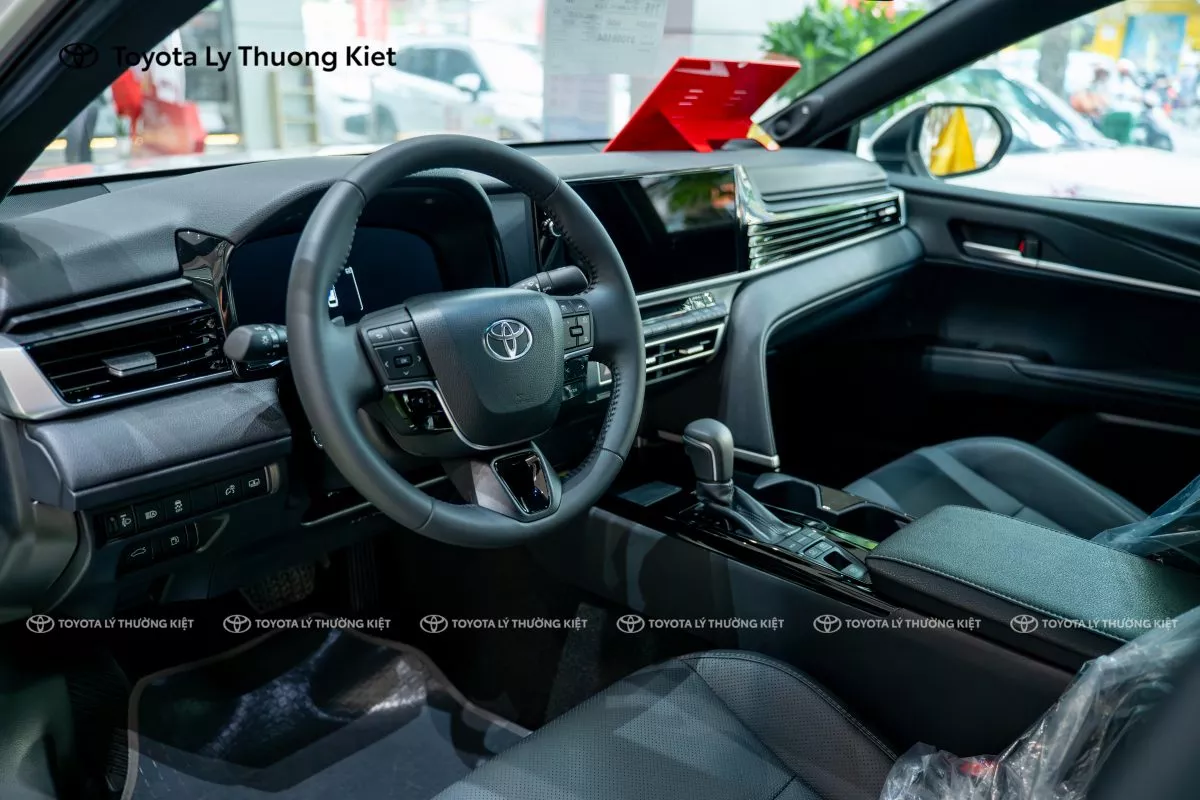 Ưu Đãi Toyota Camry 2025 Mới Nhất Tháng 11 - Lên Đến 150 Triệu Đồng 14 Toyota Camry 2025
