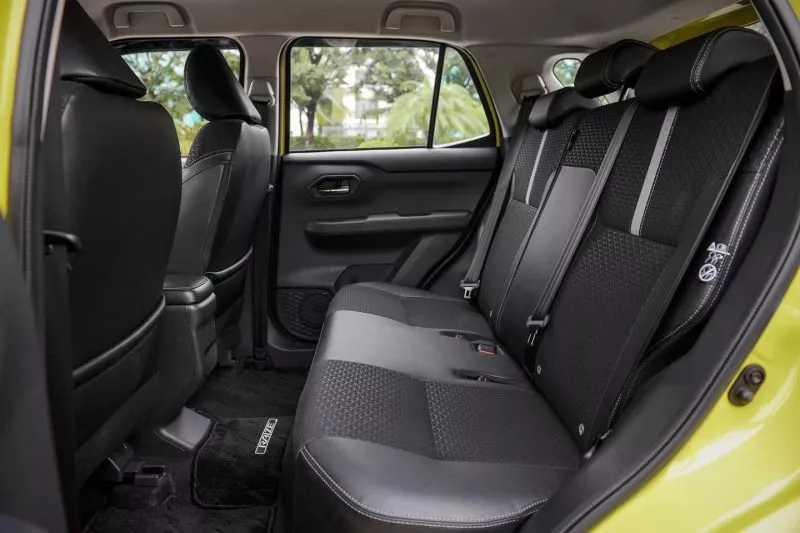 Khoang hành lý Toyota Raize