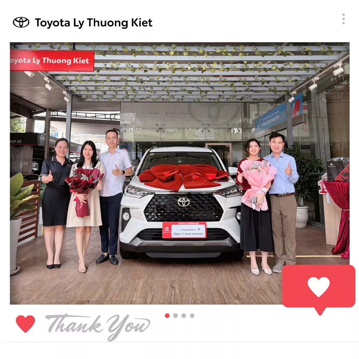 Mua Xe Toyota Veloz Cross: Giao Ngay, Trả Trước Chỉ 200 Triệu Đồng 4 Mua Xe Toyota Veloz Cross: Giao Ngay, Trả Trước Chỉ 200 Triệu Đồng